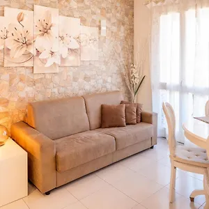Elena - Free Secure Parking - Center - Pool - View Apartment Bardolino